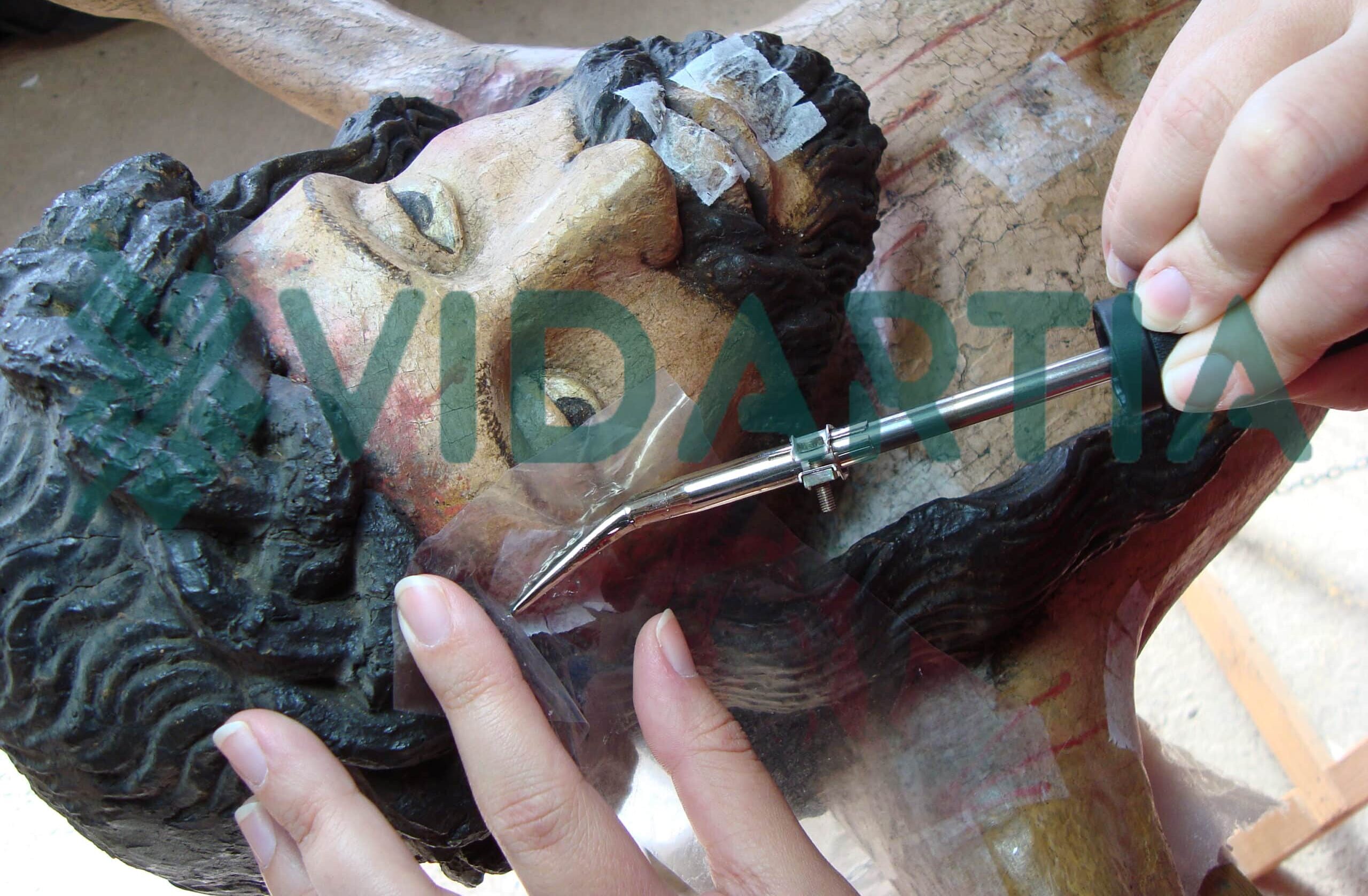 Expertos en restauración que protegen el valor cultural e histórico de las piezas. Restauración para proteger piezas culturales.